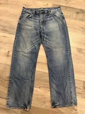 Bluenotes Men's Light Blue Straight Jeans